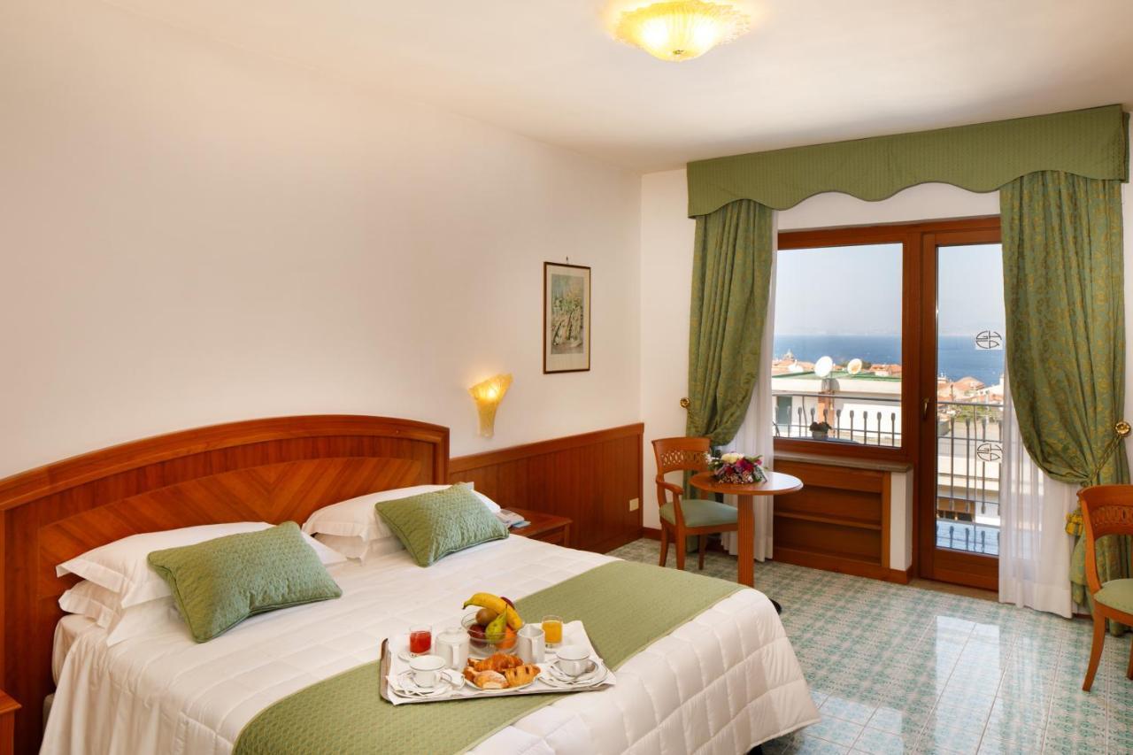 Grand Hotel Cesare Augusto Sorrente Extérieur photo